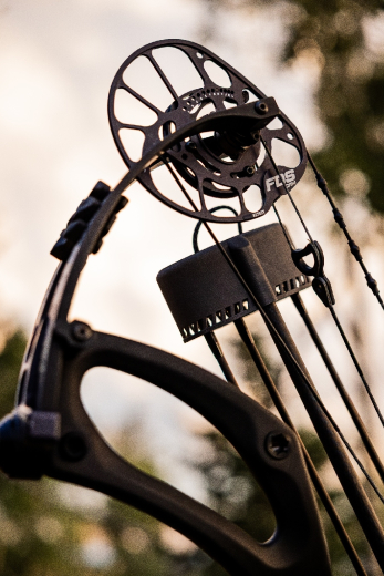 PSE 2026 SICARIO 33 CARBON 50-80LBS FDS-CAM 24.5-30 LET-OFF 70-85%