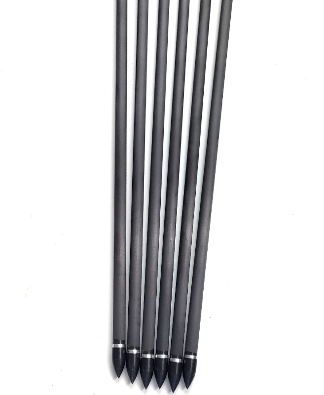 Gold Tip Warrior 600 Carbonpfeil 29 mit Kunststoffvanes EP26 in Rot und Weiss